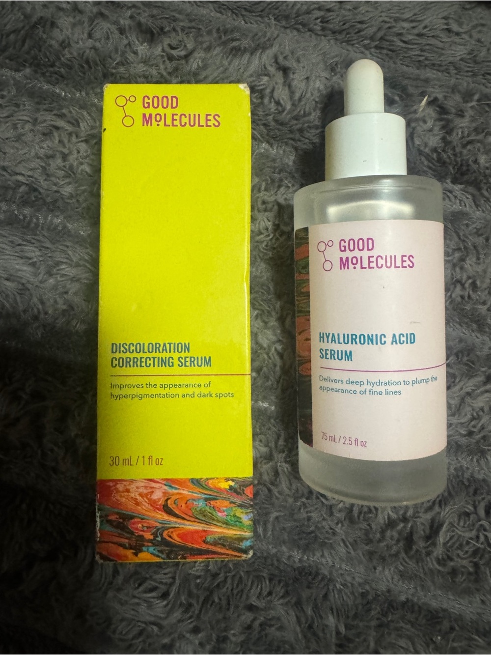 Good Molecules Hyaluronic Acid Serum - Pink/White